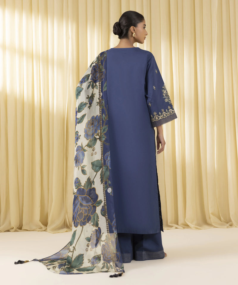 3 Piece - Embroidered Lawn Suit