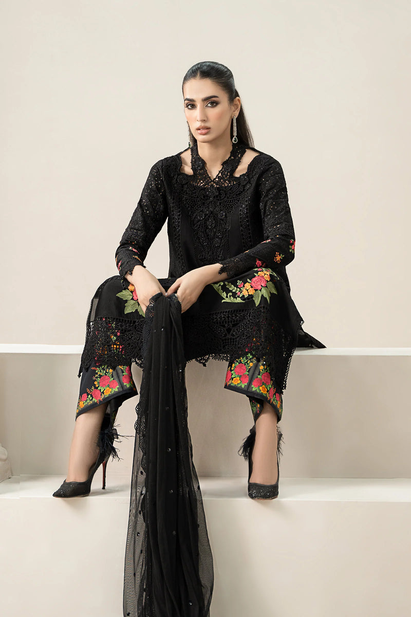 3 Piece Embroidered Lawn Suit